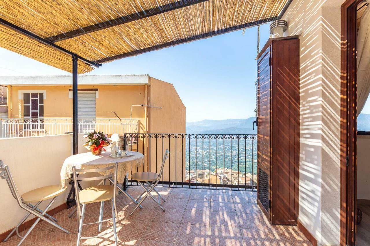 La Casa Di Nonna Monni Villa Baunei Exterior photo